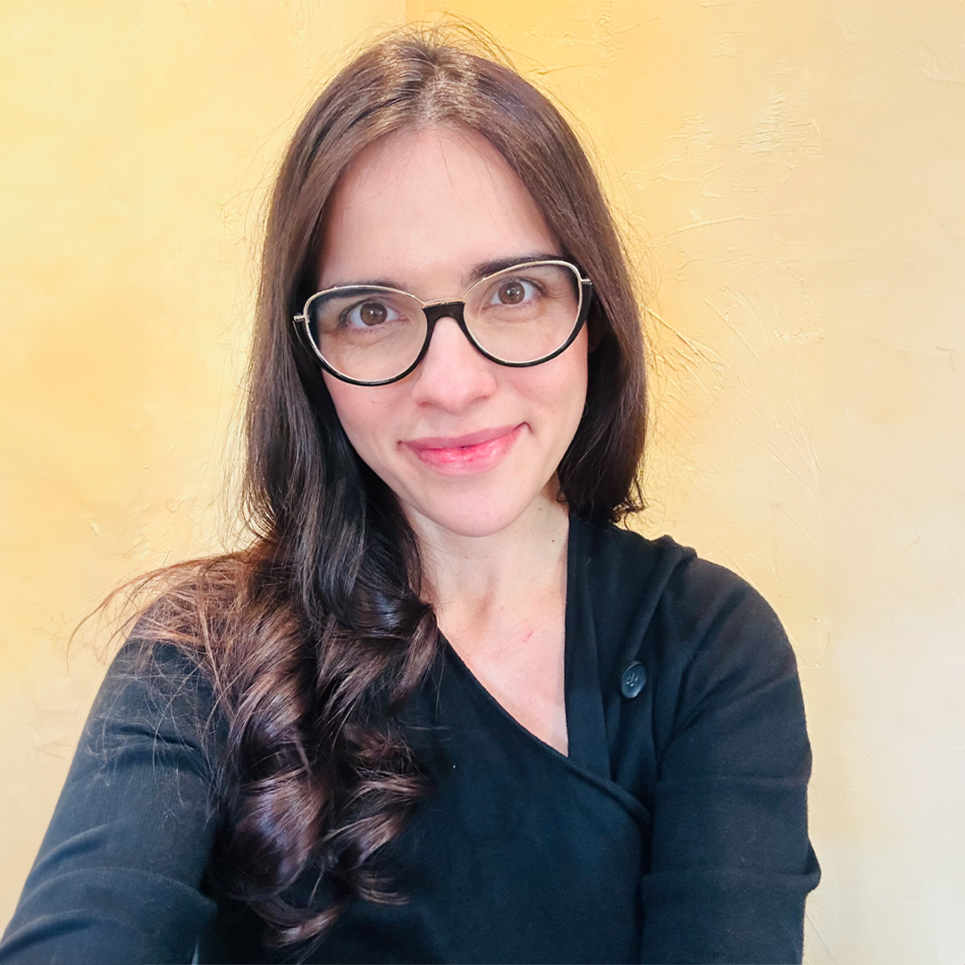 Dr. Adina Constantinescu
